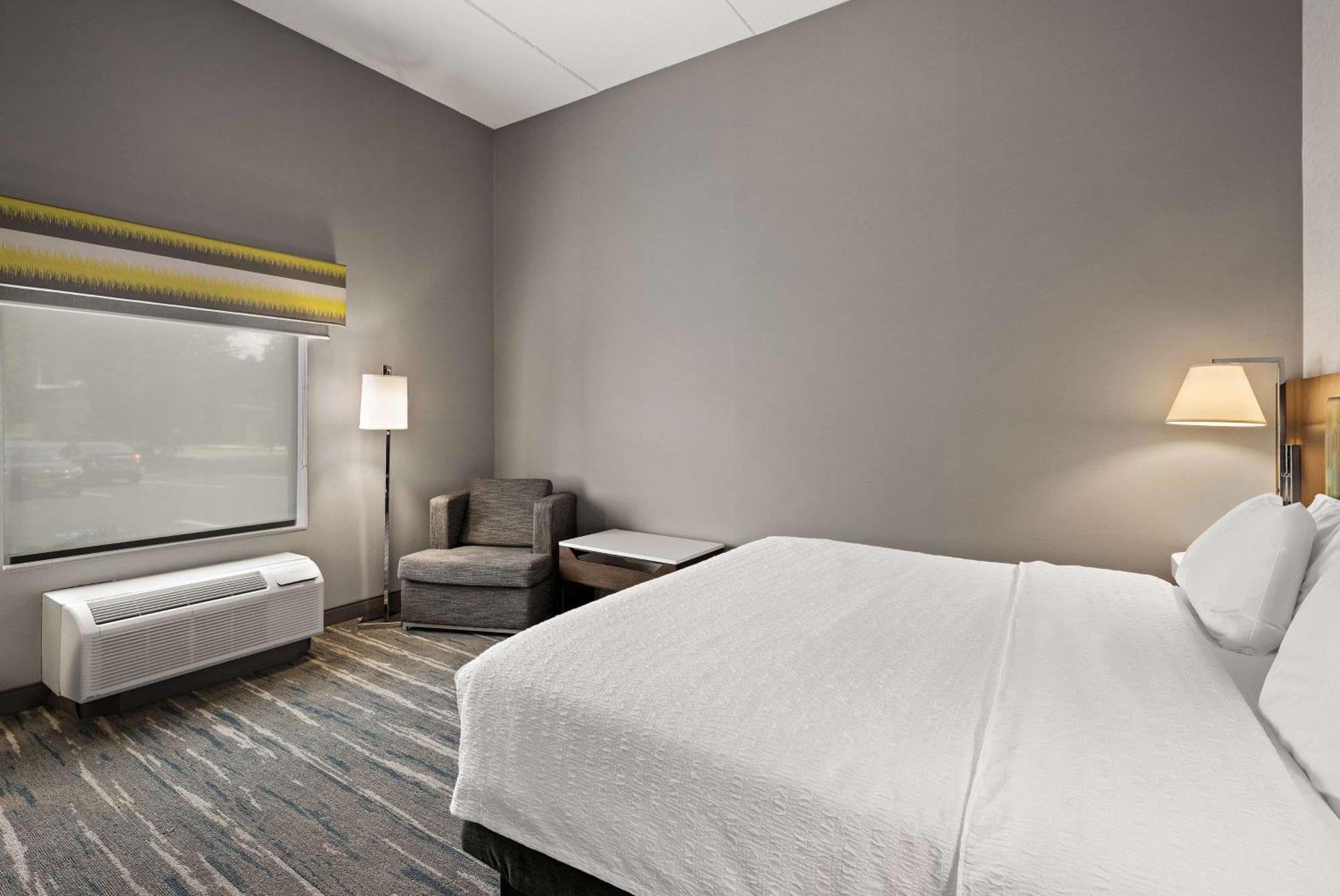 Hampton Inn & Suites Poughkeepsie Spackenkill Екстер'єр фото