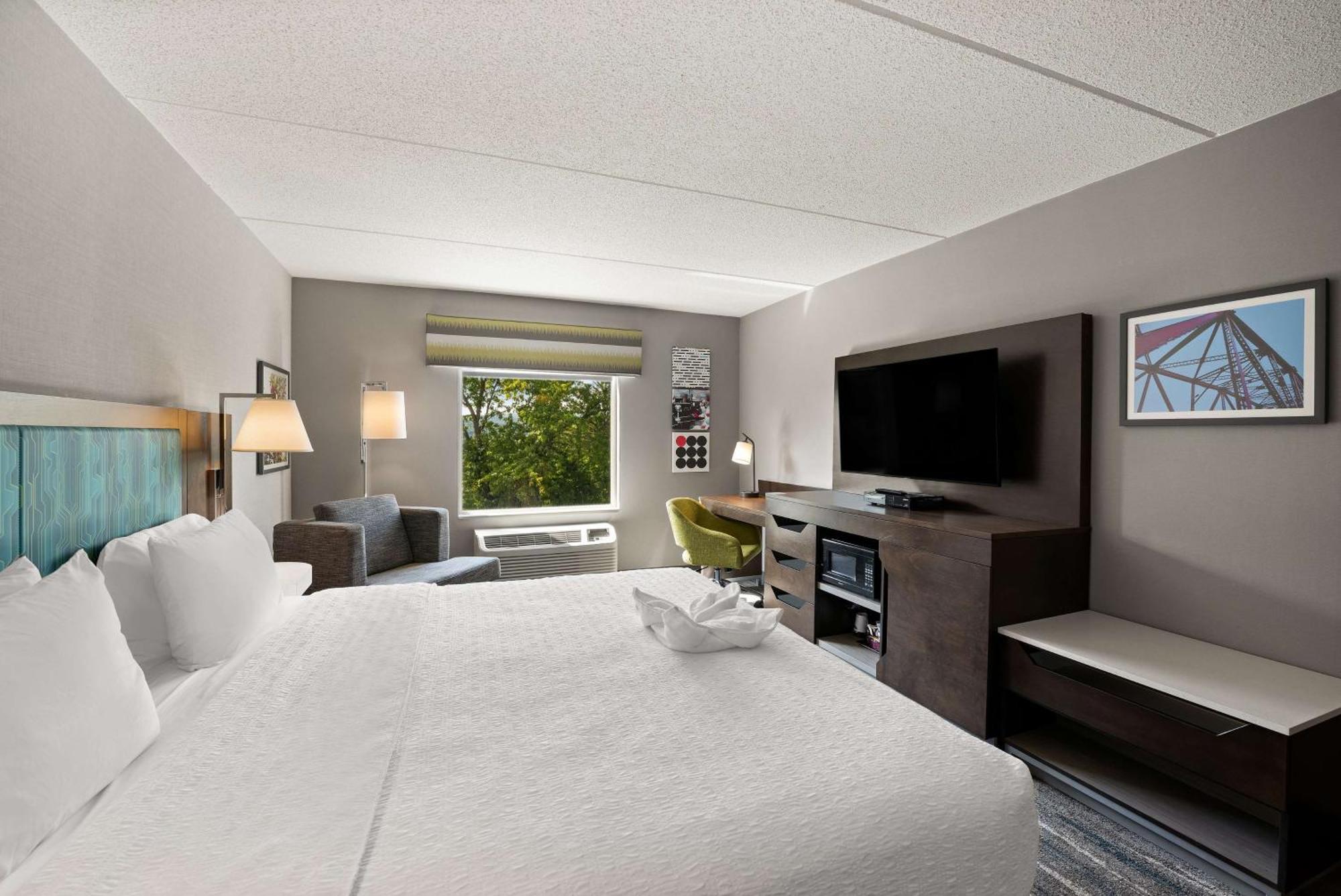 Hampton Inn & Suites Poughkeepsie Spackenkill Екстер'єр фото